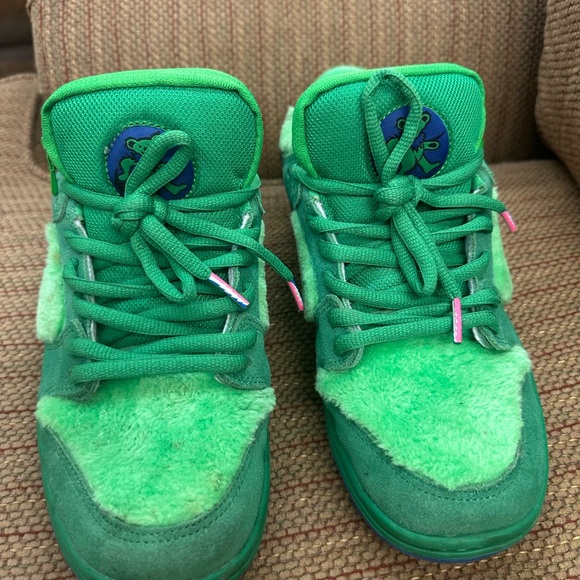 Nike Teal and Blue Men's Athletic Sneakers - Picture 2 of 3